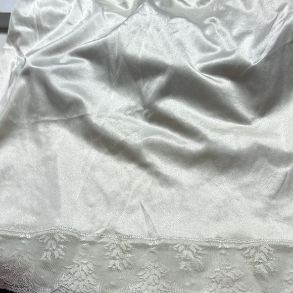 Vintage Antron lll Half Slip - Picture 3 of 6